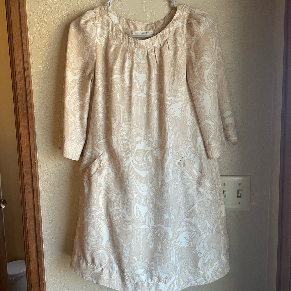 Fossil Cream and White Patterned Shift Dress